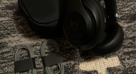 Used
													Beats Studio Pro - Black, photo 1 of 5