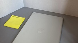Good
													Apple iPad 9th Gen - Wi-Fi, Silver, 64 GB, A2602, photo 4 of 5