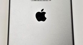 Good
													Apple iPad 6th Gen - Unlocked, Gray, 32 GB, A1954, photo 4 of 4