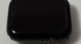 Mint
													Apple Watch SE 2nd Gen 44mm - Unlocked, Midnight, A2727 - Cellular, Aluminum, photo 3 of 6