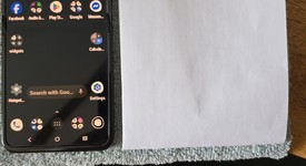 Mint
													Motorola Razr Plus (2024) - Unlocked, Green, 256 GB, 12 GB, photo 3 of 11