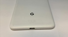 Good
													Google Pixel 2 XL - Verizon, Black & White, 64 GB, Verizon Edition, photo 2 of 7