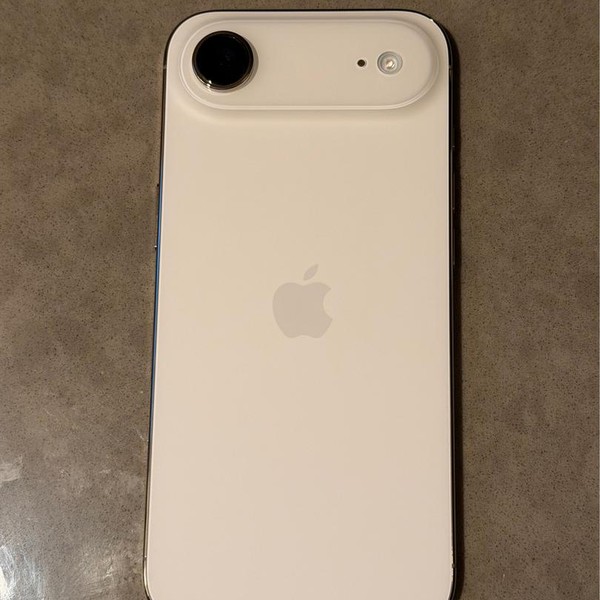 Apple iPhone Air - Unlocked, 256 GB, Light Gold, A3260
