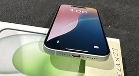 Mint
													Apple iPhone 15 - Unlocked, Green, 128 GB, A2846, photo 4 of 16