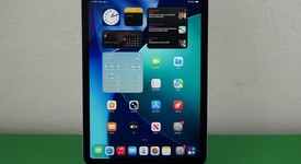 Good
													Apple iPad Air 5th Gen - Wi-Fi, Purple, 64 GB, A2588, photo 2 of 16