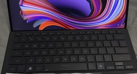 Mint
													Asus ROG Flow Z13 (2025) GZ302 - Ryzen Ai Max+ 395, Black, 1 TB, 64 GB, photo 2 of 14