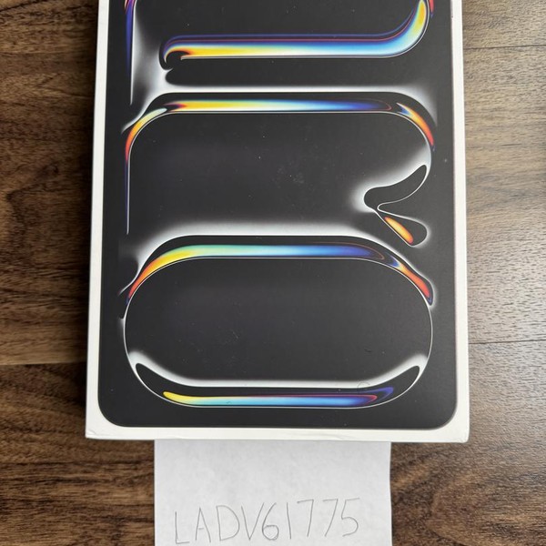 Apple iPad Pro 11 inch (M5) 2025 - Wi-Fi, 256 GB, Space Black, Apple M5 9-Core, A3357, Standard Glass