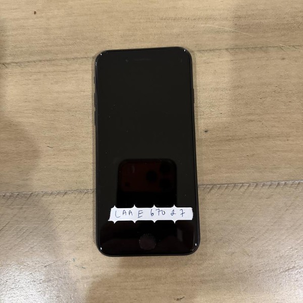 Apple iPhone SE 3rd Gen 2022 - Unlocked, 64 GB, Midnight, A2595