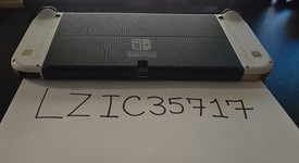 Mint
													Nintendo Switch - OLED - White, 64 GB, The Legend of Zelda: Tears of the Kingdom Edition, photo 3 of 9