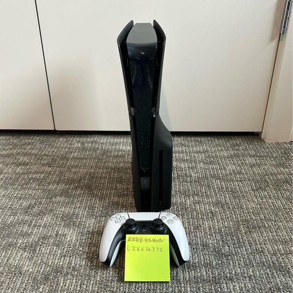 PlayStation 5 Slim Standard Edition (2023) - 1 TB, White