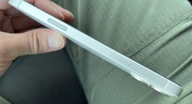Mint
													Apple iPhone 16 Plus - Unlocked, White, 128 GB, A3082, photo 5 of 7
