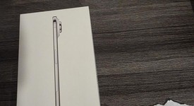 Mint
													Apple iPhone Air - AT&T, Cloud White, 512 GB, A3260, photo 1 of 11