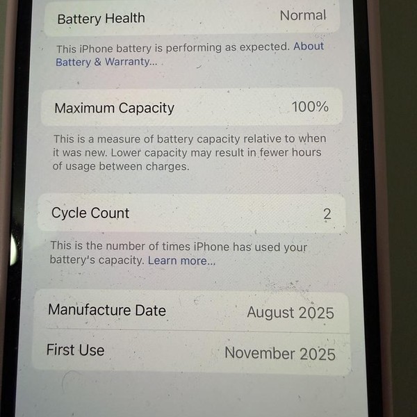 Apple iPhone 16e - Metro by T-Mobile, 128 GB, Black, A3212
