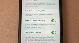 Good
													Apple iPhone Xr - Unlocked, Black, 64 GB, A1984, photo 2 of 9