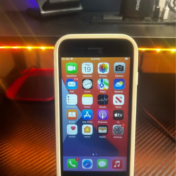 Apple iPhone 7 - Unlocked, 32 GB, Jet Black, A1660