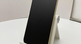 Fair
													Apple iPhone 15 - Unlocked, Yellow, 128 GB, A2846, photo 2 of 9