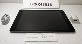 Good
													Apple iPad 6th Gen - Wi-Fi, Gray, 32 GB, A1893, photo 1 of 10