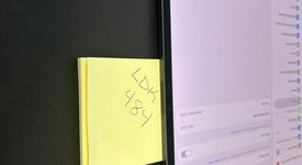 Mint
													Apple iPad Pro 13" (M4) 2024 - Unlocked, Black, 256 GB, 8 GB, A2926, Standard Glass, photo 4 of 7