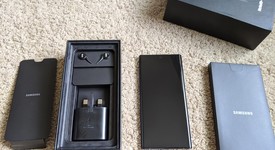 Mint
													Samsung Galaxy Note 10 Plus - Unlocked Non-US, Black, 256 GB, 12 GB, SM-N9750, Duos, photo 3 of 12