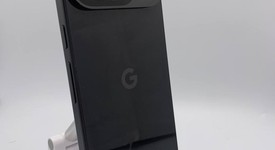 Mint
													Google Pixel 9 - Unlocked, Obsidian, 128 GB, 12 GB, G2YBB, photo 4 of 5