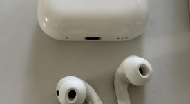Used
													Apple AirPods Pro 2nd Gen - Lightning, photo 6 of 6