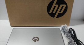 Mint
													HP Laptop, photo 2 of 13