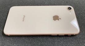 Good
													Apple iPhone 8 - Sprint, Gold, 64 GB, A1863, photo 3 of 9