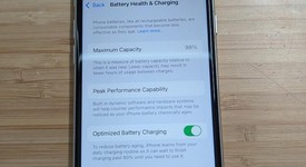 Good
													Apple iPhone SE 3rd Gen 2022 - Unlocked, Starlight, 64 GB, A2595, photo 1 of 13