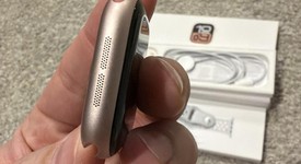 Mint
													Apple Watch Series 10 42mm - Rose Gold, A2997 - GPS, Aluminum, photo 5 of 8