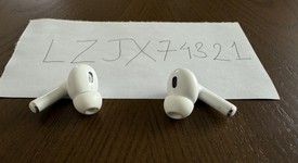 Used
													Apple AirPods Pro 2nd Gen - USB-C, photo 4 of 7