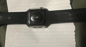 Good
													Apple Watch SE 1st Gen 40mm - Verizon, Gray, A2353 - Cellular, Aluminum, photo 2 of 2