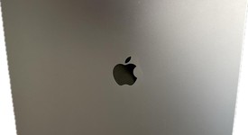 Good
													MacBook Pro 2021 - 16" - Apple M1 Pro 10-core, Gray, 512 GB, 16 GB, photo 1 of 18