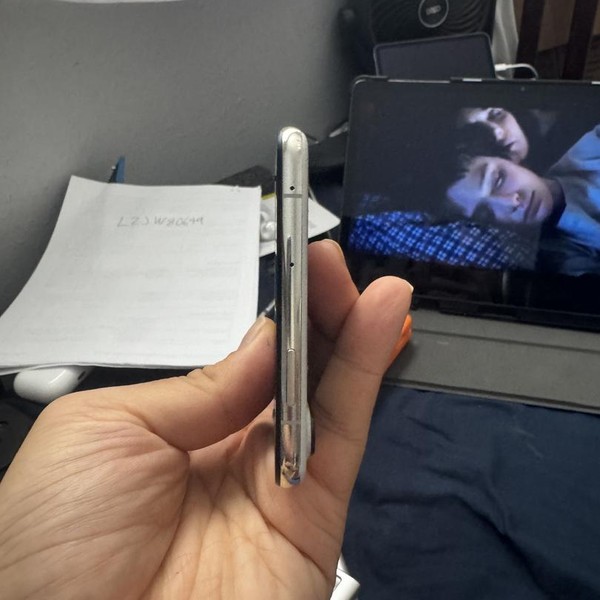 Huawei Pura X - Unlocked Non-US, White, 256 GB, 12 GB