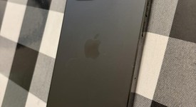 Good
													Apple iPhone 12 Pro Max - Verizon, Graphite, 256 GB, A2342, photo 4 of 6