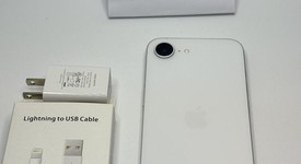 Mint
													Apple iPhone 16e - Unlocked, White, 128 GB, A3212, photo 4 of 4