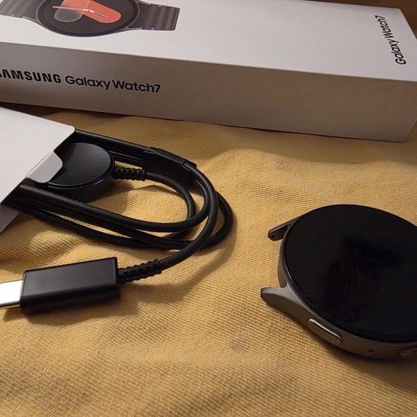 Samsung Galaxy Watch7 - Unlocked, Green, SM-L305U, 40mm