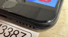 Fair
													Apple iPhone SE 3rd Gen 2022 - Unlocked, Midnight, 128 GB, A2595, photo 3 of 12