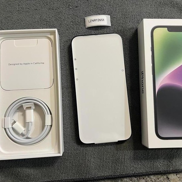 Apple iPhone 14 - AT&T, 128 GB, Midnight, A2649