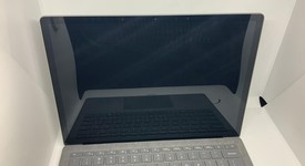 Good
													Microsoft Surface Laptop 3 - I5, Platinum, 256 GB, 8 GB, 13.5", photo 4 of 11