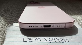 Mint
													Apple iPhone 15 - Unlocked, Pink, 256 GB, A2846, photo 4 of 11