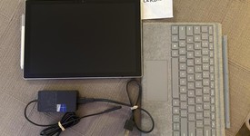 Good
													Microsoft Surface Pro 5 (2017) - Wi-Fi, Silver, 256 GB, 8 GB, photo 1 of 15