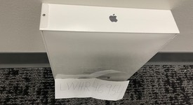 New
													Apple iPad Pro 12.9" 5th Gen 2021 - Unlocked, Gray, 1 TB, photo 3 of 4