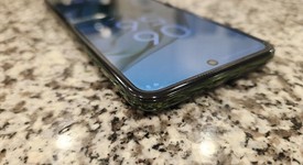 Good
													Motorola Razr Plus (2024) - Unlocked, Green, 256 GB, 12 GB, photo 3 of 5