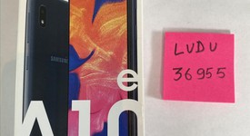 Mint
													Samsung Galaxy A10e - Unlocked, Black, 32 GB, 2 GB, SM-A102U1, photo 1 of 5