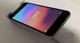 Mint
													Apple iPhone SE 3rd Gen 2022 - Unlocked, Starlight, 64 GB, A2595, photo 2 of 7
