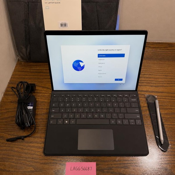 Microsoft Surface Pro X - 256 GB, Black, 16 GB, Microsoft SQ 1, GSM Unlocked