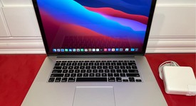 Good
													MacBook Pro 2015 (Retina) - 15" - Silver, 512 GB, 16 GB, photo 1 of 8