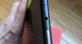 Fair
													Amazon Fire HD 8 2017 with Alexa - Wi-Fi, Black, 16 GB, photo 3 of 4