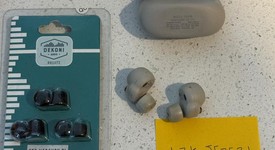 Used
													Sony WF-1000XM4 - Silver, photo 2 of 9