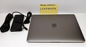 Good
													MacBook Pro 2017 (No Touch Bar) - 13" - I5, Gray, 512 GB, 16 GB, photo 4 of 21